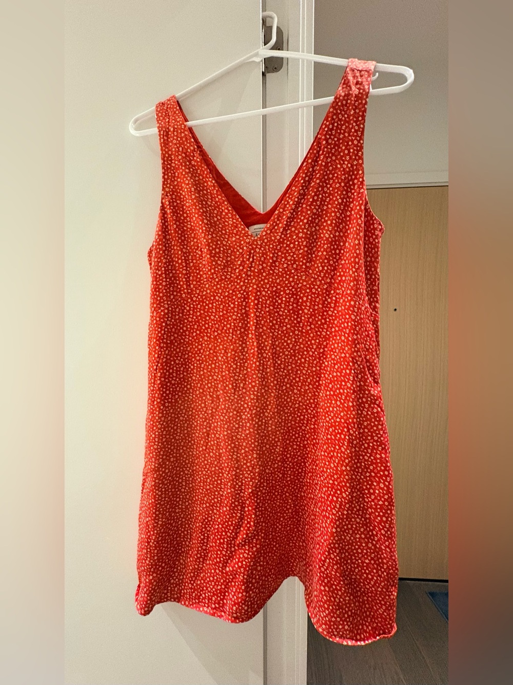 & Other Stories Red Sleeveless V-Neck Dress with White Dot Print